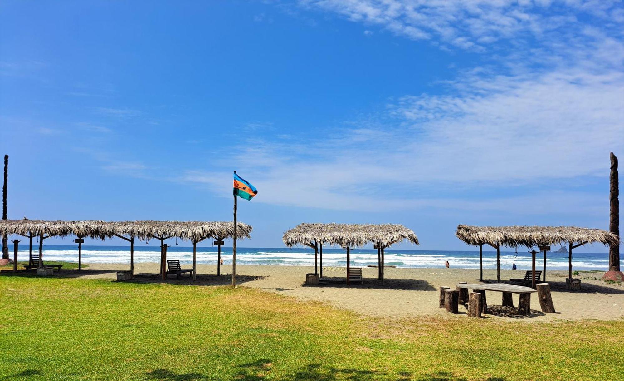 Cabanas La Tortuga อายัมเป ภายนอก รูปภาพ