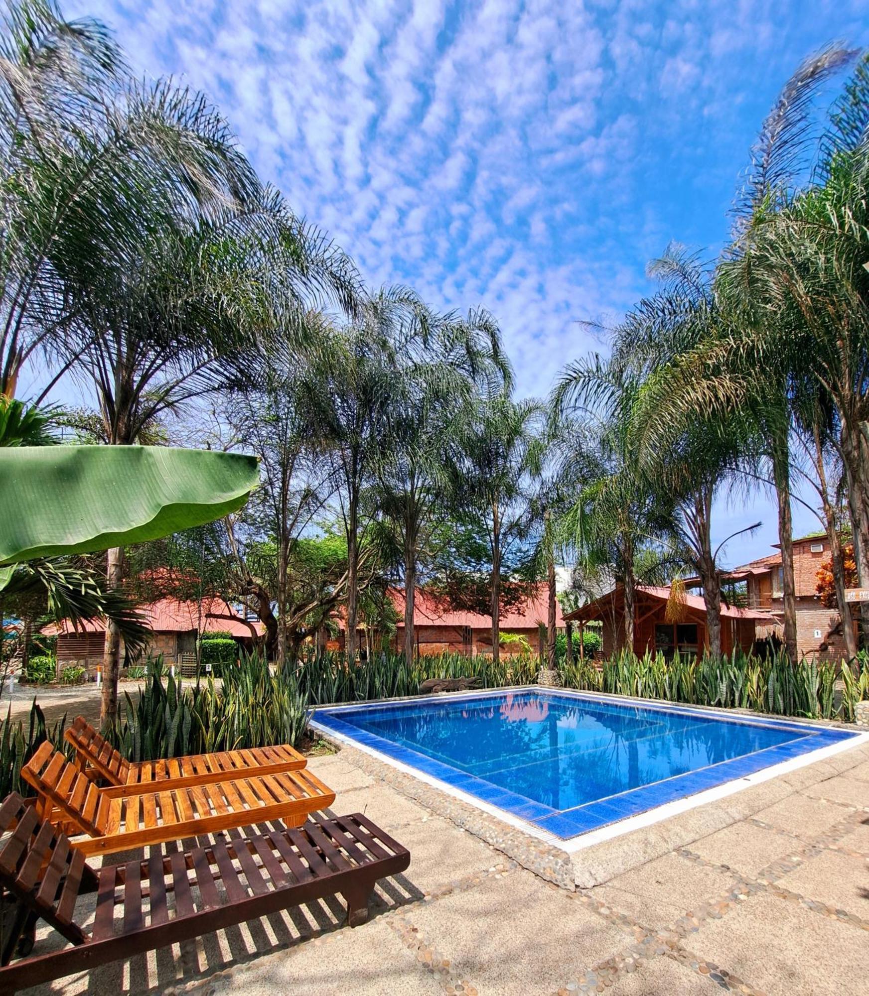 Cabanas La Tortuga อายัมเป ภายนอก รูปภาพ